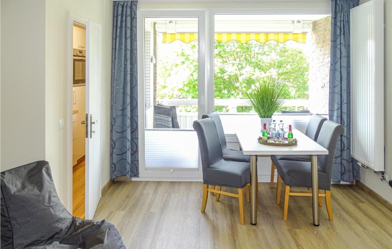 Lovely Apartment In Buesum With Kitchen Bagian luar foto